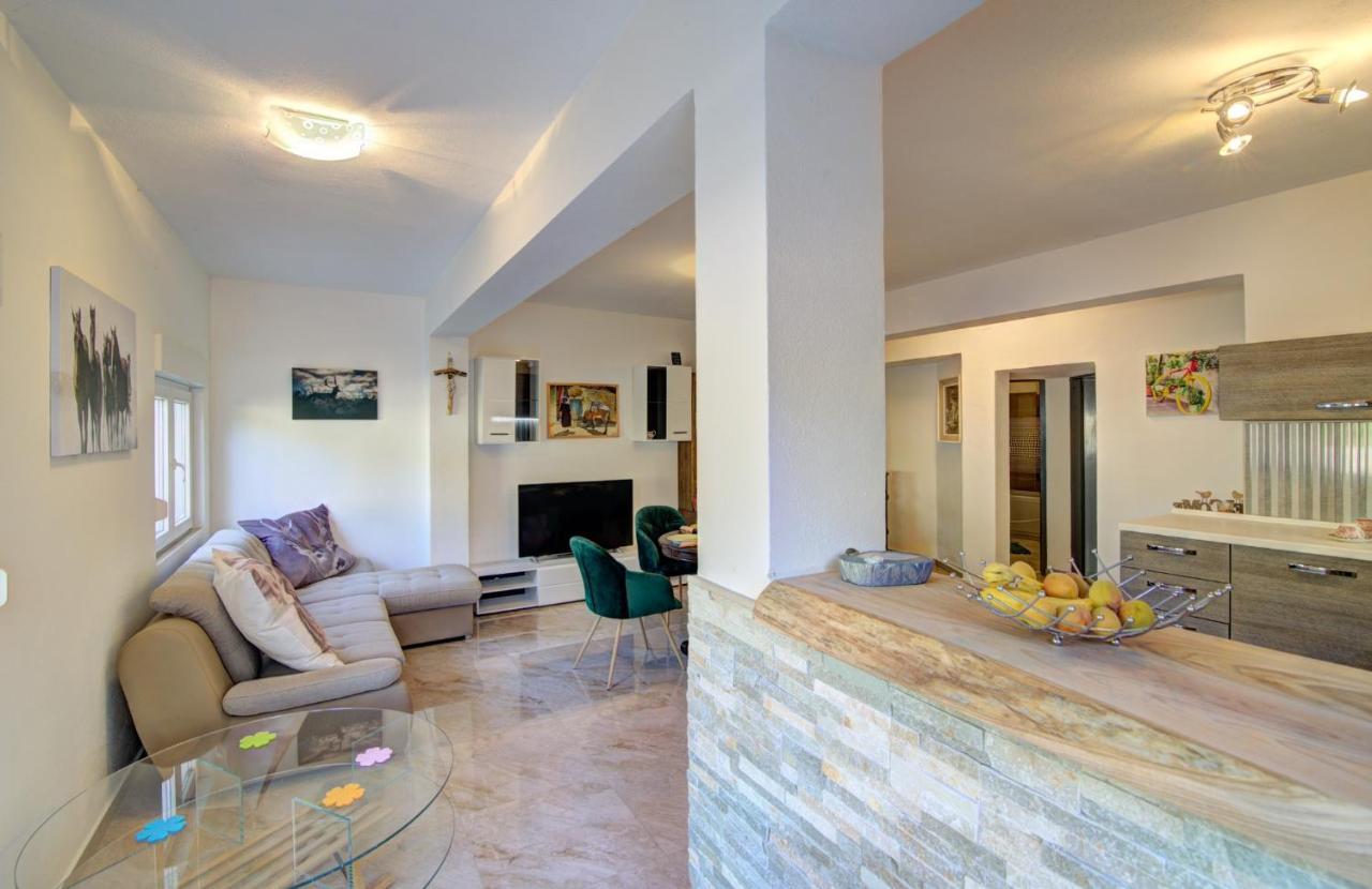Ferienwohnung House Of Velebit Adria Senj  Exterior foto